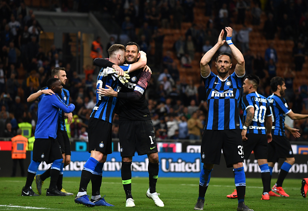 劫富济贫？火箭6连客2胜4负 输西部倒数前三 赢球对手是湖人和掘金（火箭6连客仅2胜：赢下湖人和掘金，却败给西部倒数前三）