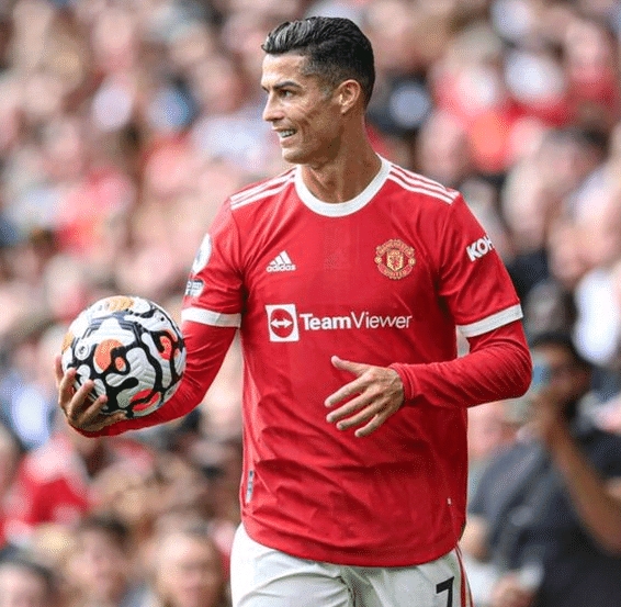 浓眉：弗拉格在琢磨如何在高压下打好球，把球稳稳传给队友