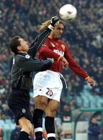 足球五大联赛最具效率前锋榜公布，黑马登顶（五大联赛前锋效率榜出炉，黑马夺魁）