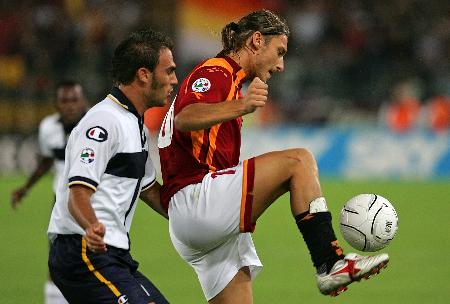 斯洛特：我们需要加强定位球防守；维尔茨带来了创造力