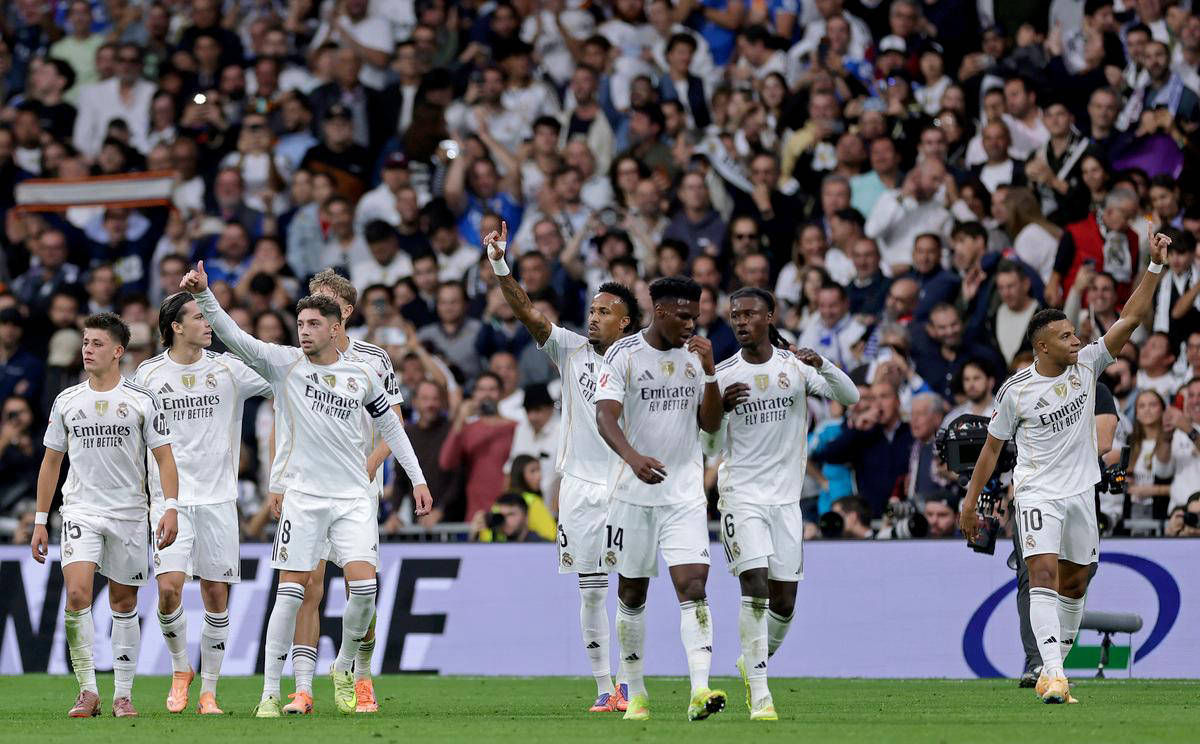 诺兰·莱恩的速球被当时的科学家使用高速相机测定，数据震惊学界