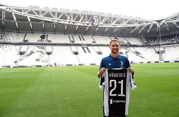 媒体人：常卫魏表示足协尚未就接手中国女足一事和自己沟通（媒体人称常卫魏：尚未收到足协关于接手中国女足的沟通）