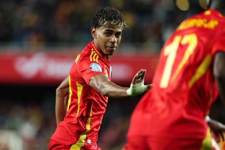 梅西：我从来都不在意进球助攻数据；希望能参加下届世界杯