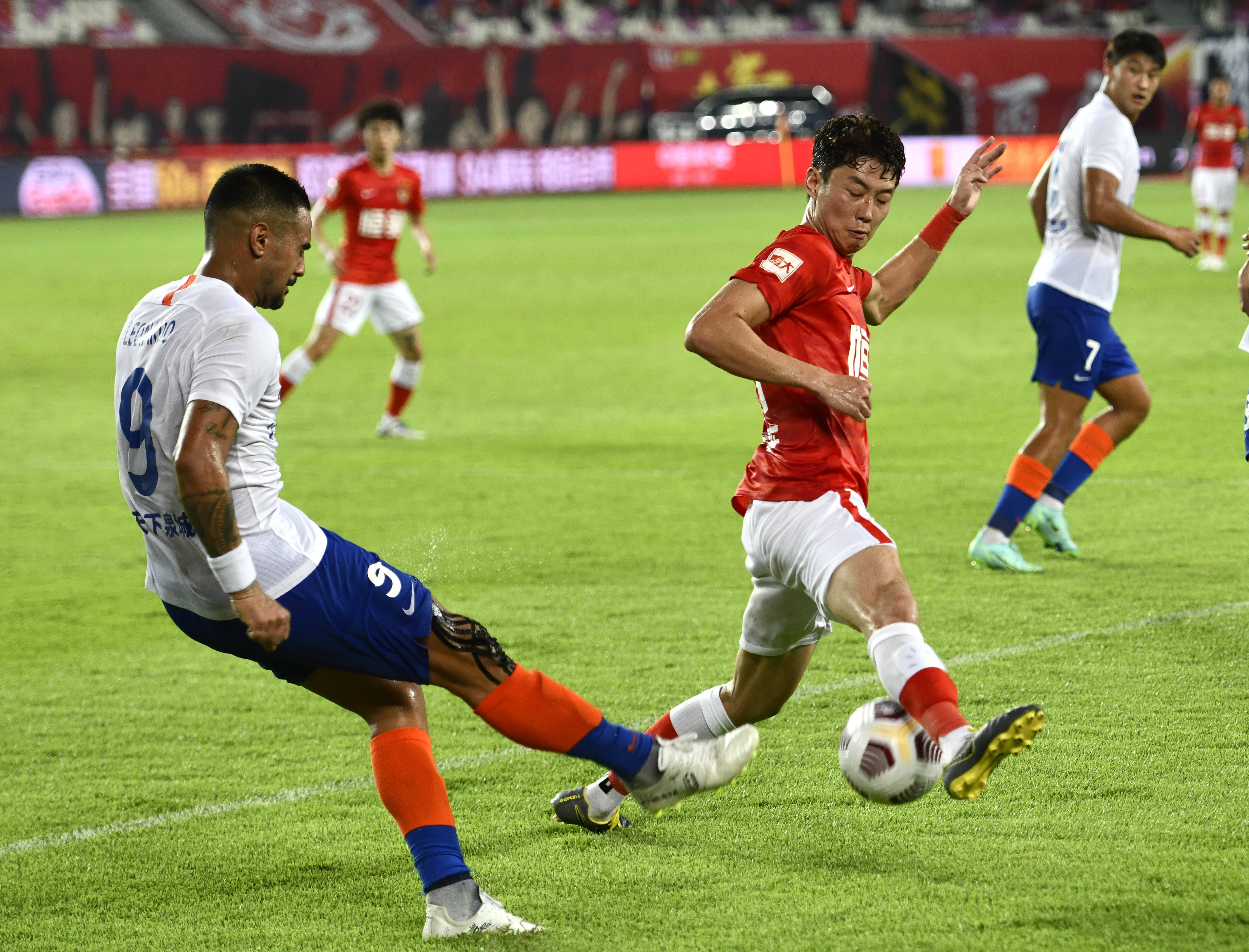 齐沃：欧冠输给马竞后，我一口气连抽了三根烟